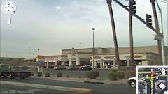 Díky Google Street View se můžete k nákupnímu centru podívat nejprve z okna internetového prohlížeče